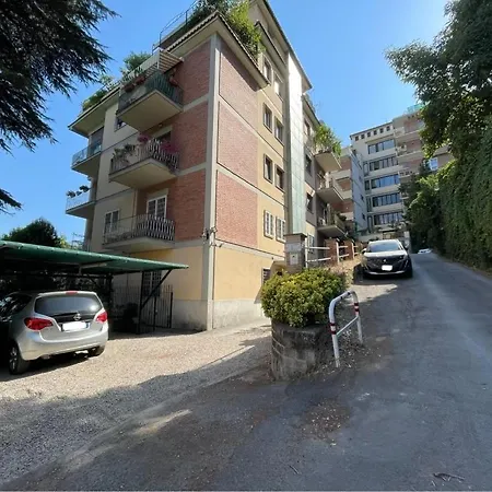 Exclusive Apartment With Garden - Ponte Milvio-3